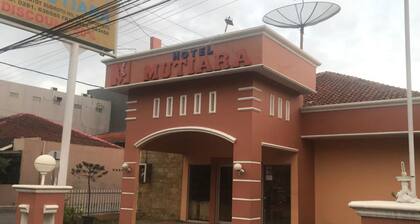 3722 Hotel Mutiara