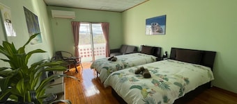 N203 Free parking Pineapple Park 2 minutes on / Nago Okinawa