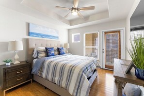 4 bedrooms, desk, iron/ironing board, WiFi