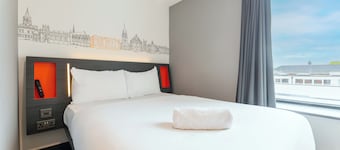 easyhotel Oxford