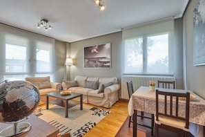 Smart TV, video library