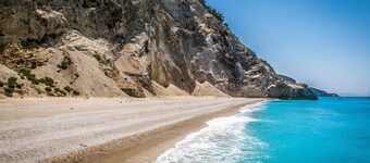 GREEK ISLAND HOPPING - PURE AEGEAN BLISS