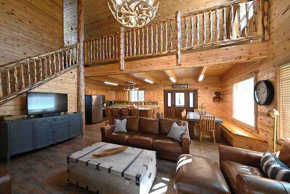 TV, fireplace, offices