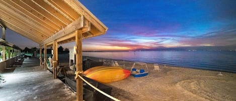 Privatstrand, LiegestĂŒhle, StrandtĂŒcher