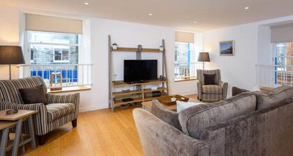 Curlew - Double Upper Apartment