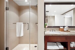 Dusche, kostenlose Toilettenartikel