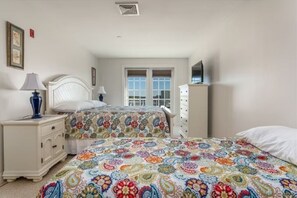 4 bedrooms, WiFi, bed sheets