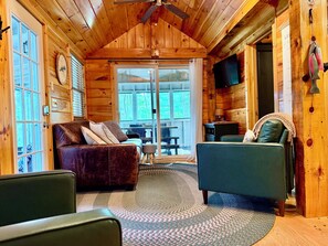 Smart TV, chimenea, Netflix y reproductor de DVD 