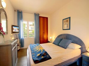2 bedrooms, iron/ironing board, Internet - Montañar - Two Bedroom Apartment, Sleeps 4 (Bahía de Jávea)