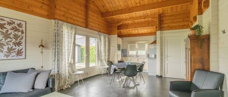 Télévision à écran plat