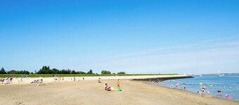 Chalet 154 - Two Bedroom Resort, Sleeps 4