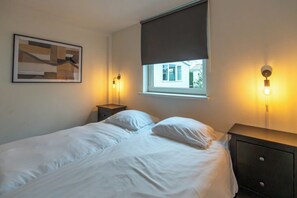 4 bedrooms, Internet, wheelchair access