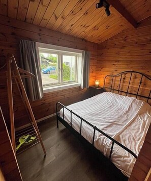 2 bedrooms, Internet