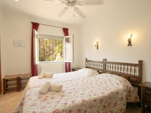 2 bedrooms, Internet