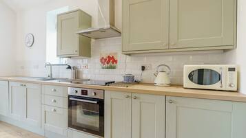 Oven, dishwasher, high chair, freezer