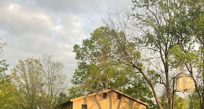 The Loft on the River with Private Gravel bar!!