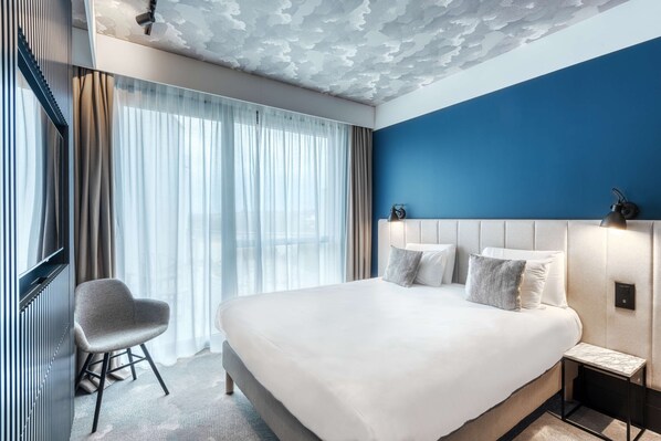 Superior Room, 1 Double Bed | Individually furnished, desk, laptop workspace, blackout drapes