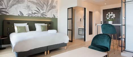 Habitación estándar, varias camas | Ropa de cama de alta calidad y camas con pillow-top