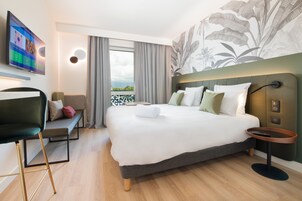 Premium bedding, pillowtop beds, individually decorated