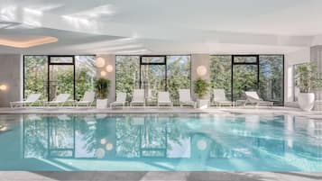 Indoor pool, pool loungers