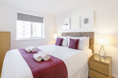 Roomspace Apartments - Regents Court