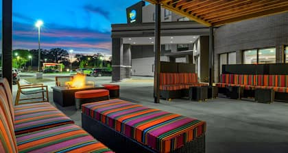 Home2 Suites by Hilton Omaha I-80 at 72nd Street, NE