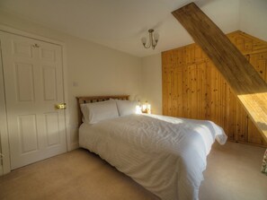2 chambres, Wi-Fi gratuit, draps fournis