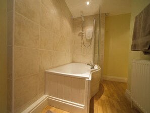 Towels - 2 bedroom accommodation in Pickering (Pickering)