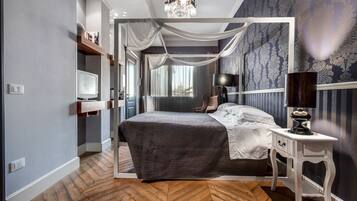 1 bedroom, in-room safe, WiFi, bed sheets