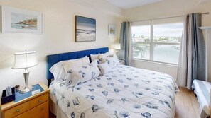 2 slaapkamers, een strijkplank/strijkijzer, gratis wifi, beddengoed