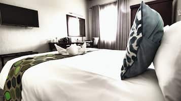 Standard Double Room | In-room safe, individually furnished, laptop workspace, soundproofing