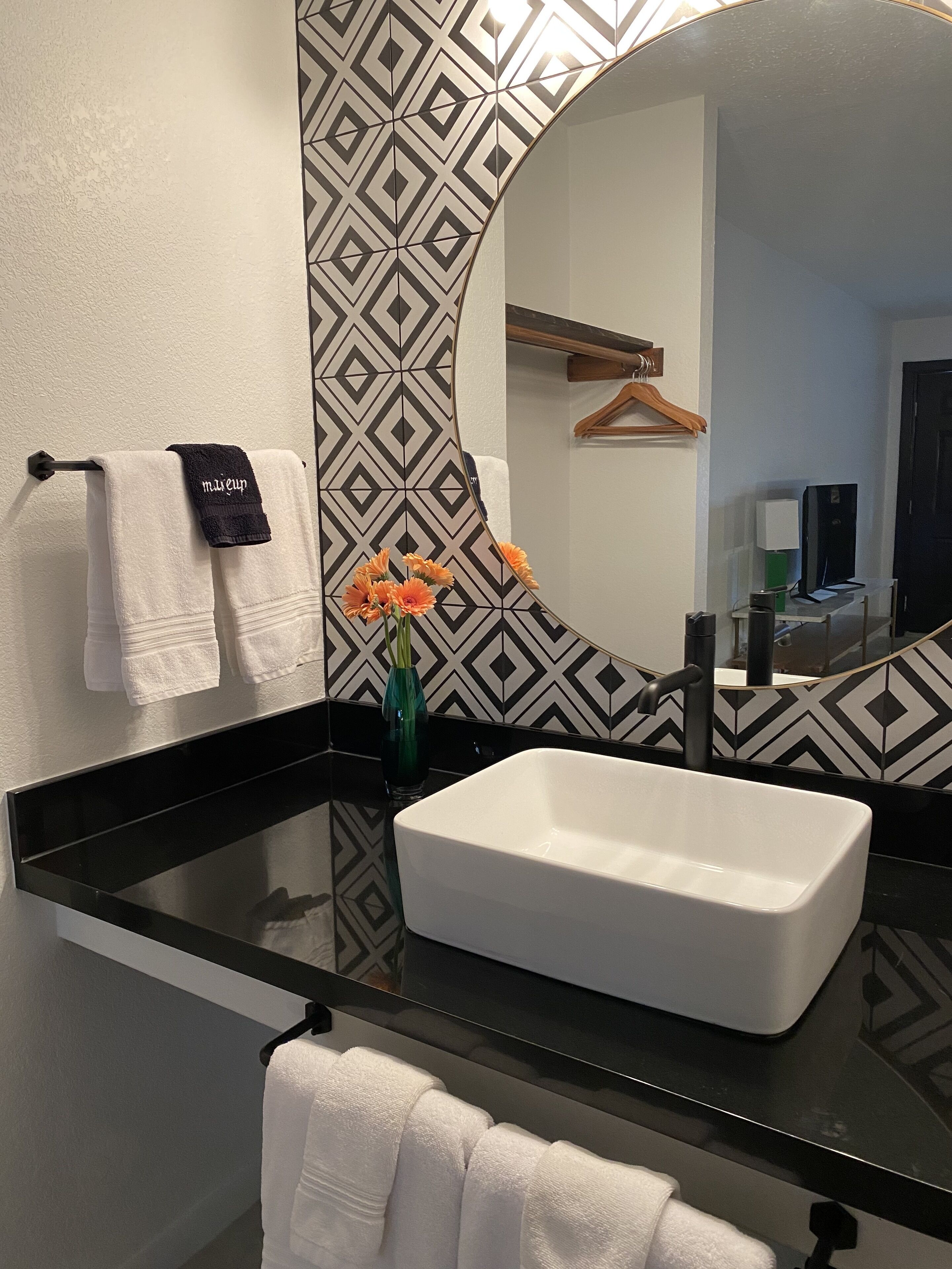 combined shower/bathtub, hair dryer, towels, soap