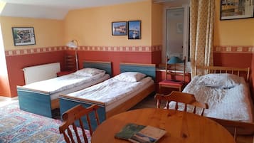 3 chambres, Wi-Fi gratuit, draps fournis