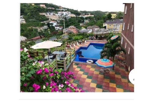 Pirate Palms 1 Bedroom - 1 Bath