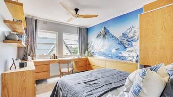 3 bedrooms, iron/ironing board, free WiFi, bed sheets