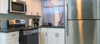 Lakeside Retreat! SPECIAL PRICING! DON'T MISS OUT!