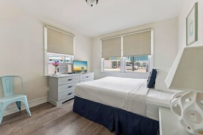 1 bedroom, internet, bed sheets