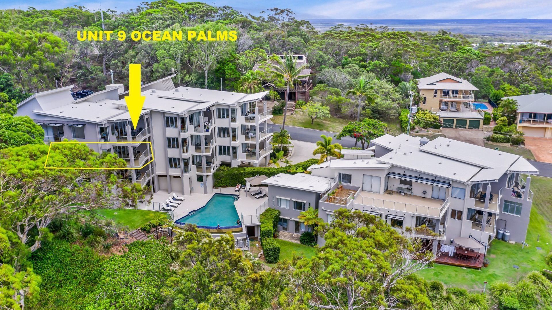 Unit 9/103 Cooloola Drive - Rainbow Beach. Stunning Ocean Views. Seabreezes. Aircon. Wi-Fi. — image 21