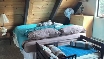 4 quartos, Wi-Fi de cortesia, roupa de cama