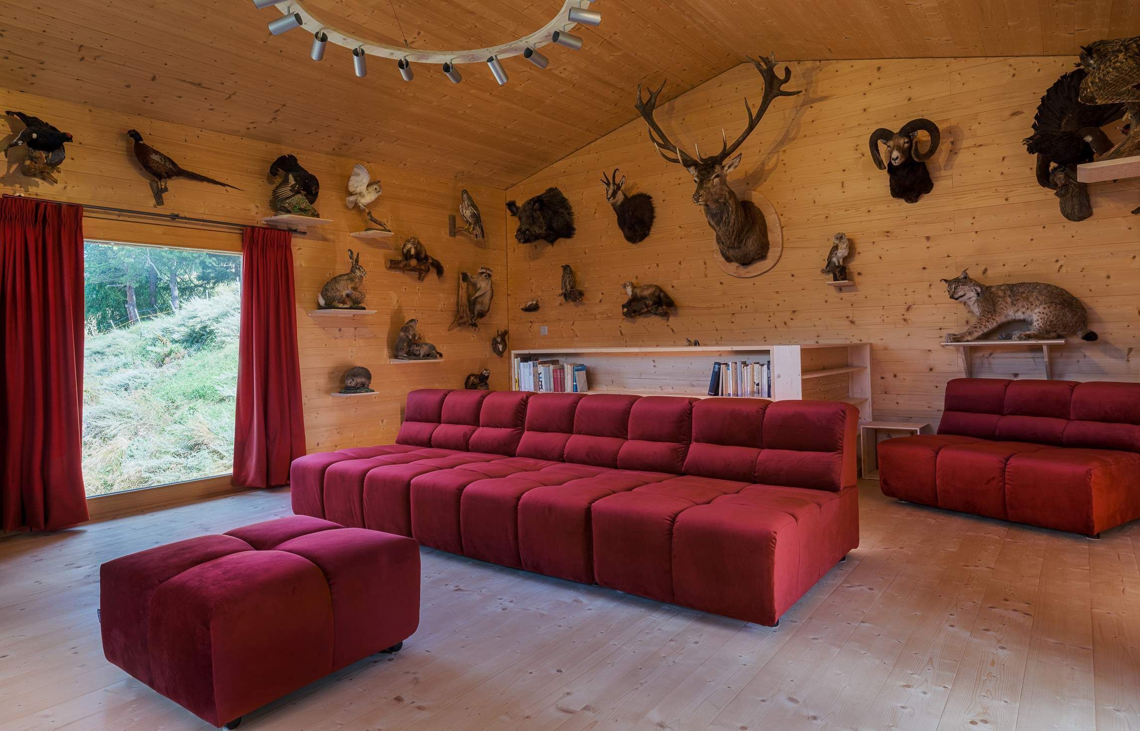 Chalet D'architecture Exclu. à 1.600 M 4-6 Pers. Dans Emplacement Impressionnant - Thyon