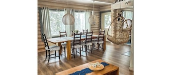 Isopyhänmaa by Interhome