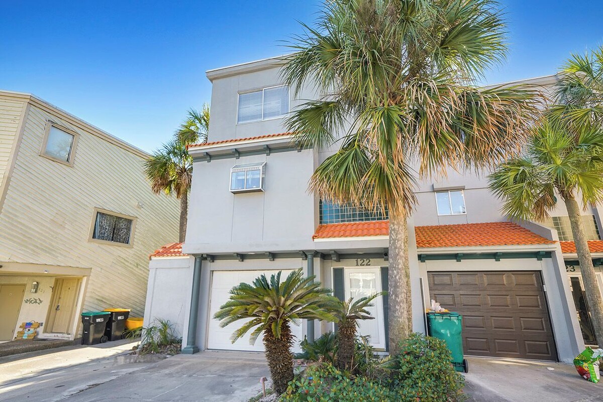 Photo 30 of Dolphin Cove - Gulf Front Townhome with Private Outdoor Area