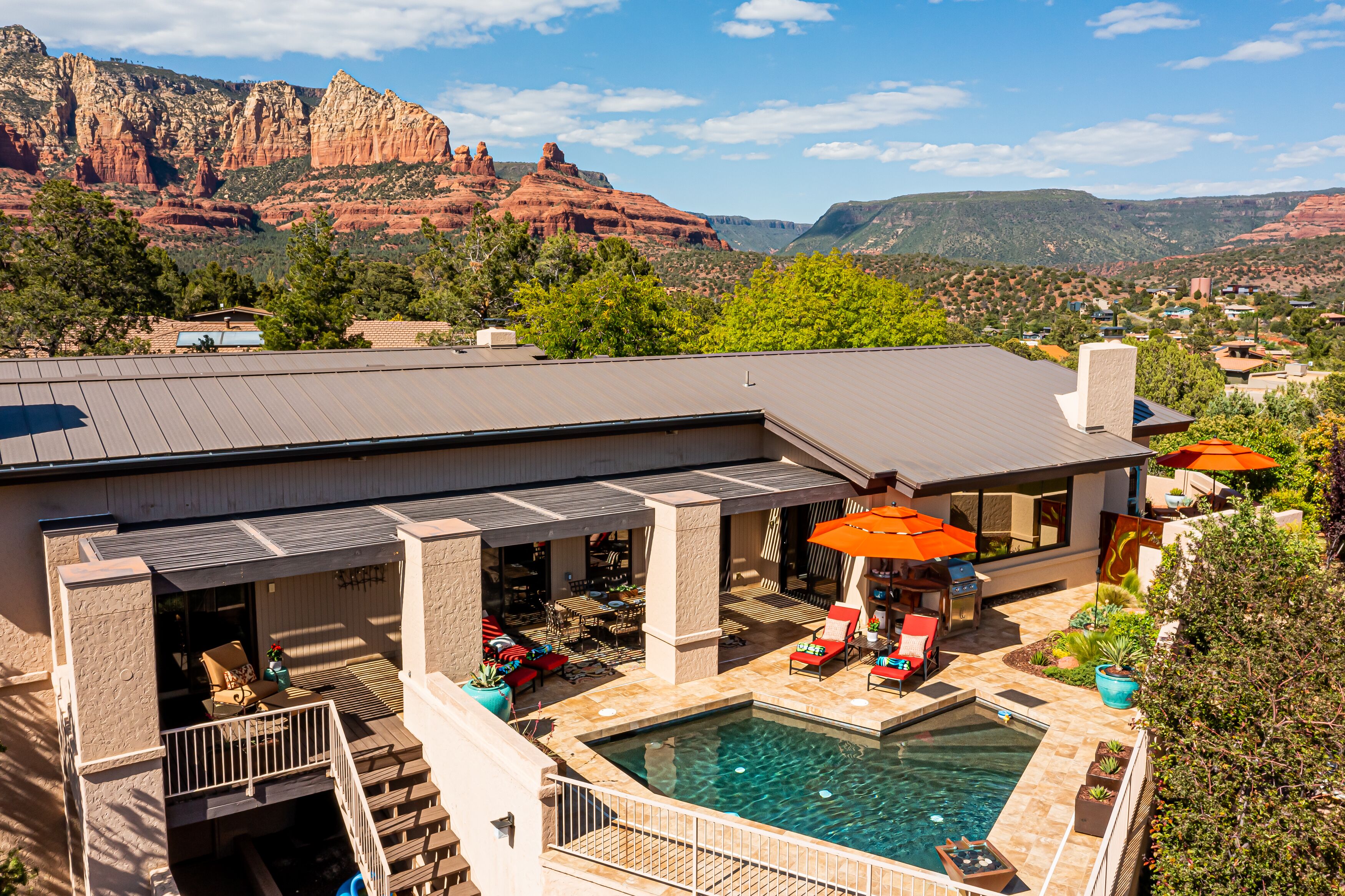 Private Pool & Recreation! UptownHouse of Views