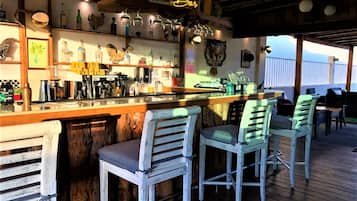 Snack bar