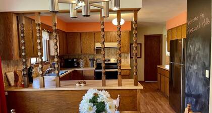 Country home with no pet fees!!