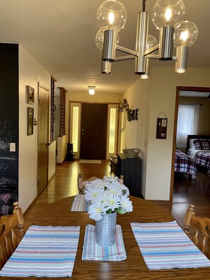 Interior - Country home with no pet fees!!  (Hillsboro)