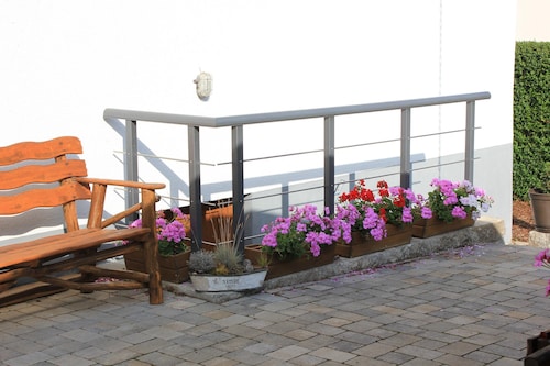 Vacation Home "Däschinger" with Wi-Fi, Balcony, Terrace & Garden