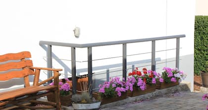 Vacation Home "Däschinger" with Wi-Fi, Balcony, Terrace & Garden