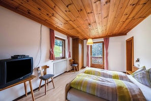 1 camera, Wi-Fi gratuito, lenzuola