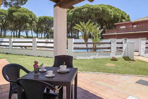 Casa de vacaciones Villa Su Ilusión con piscina, Wi-Fi, aire acondicionado, jardín y terraza